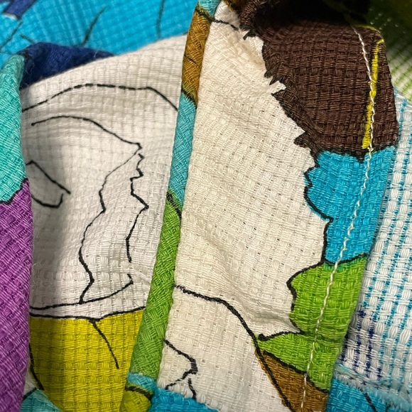 Vintage 60s Mini Dress With Bold Floral Pattern - Picture 12 of 13